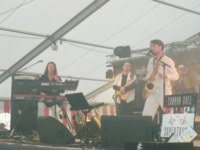 photo2010038.jpg